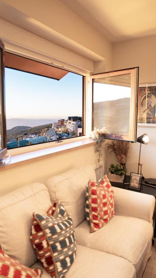 Apartment Luxury And Newly Refurbished 3 Bedroom Next To The Slopes Including Indoor Parking *