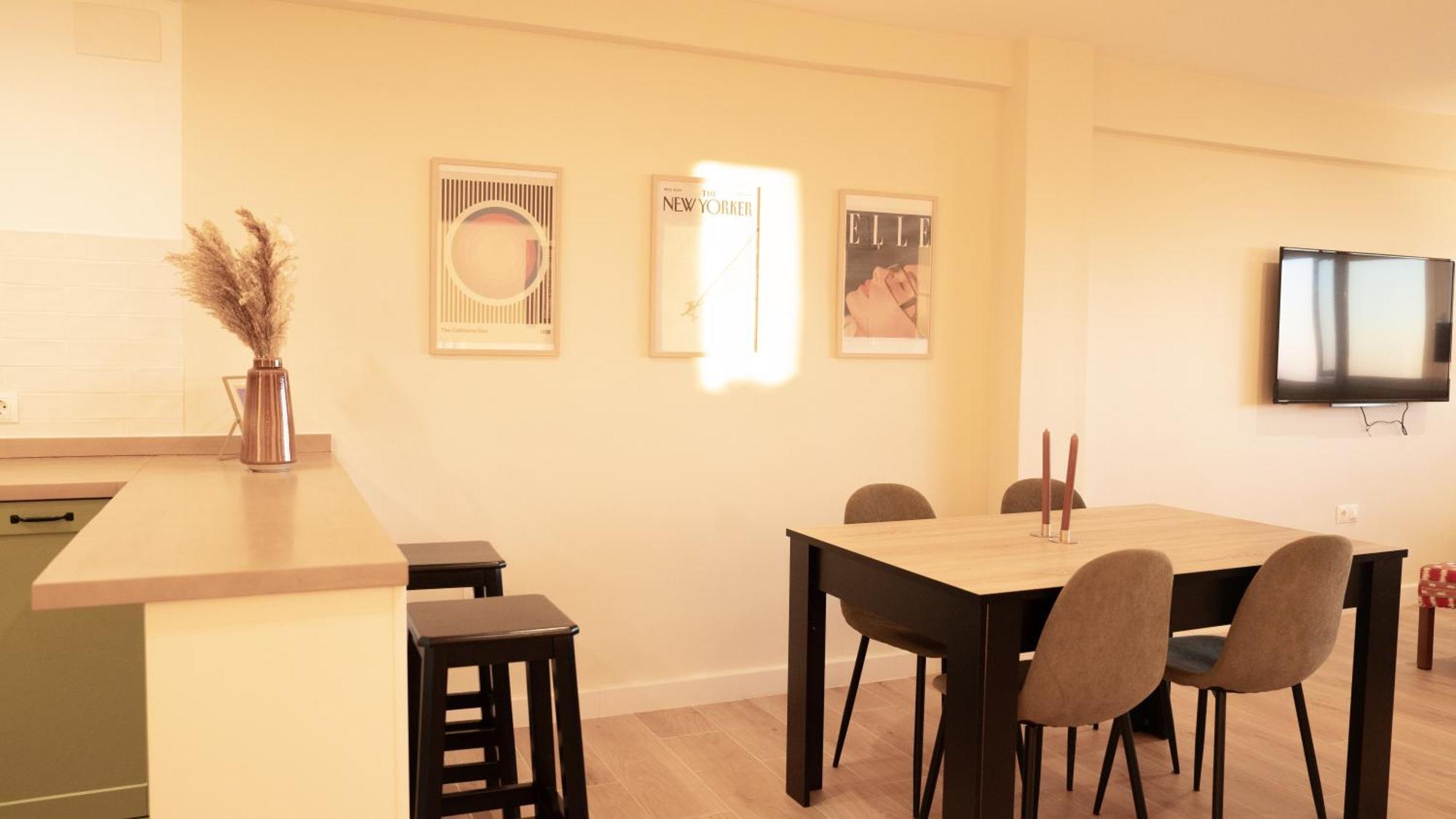 Apartment Luxury And Newly Refurbished 3 Bedroom Next To The Slopes Including Indoor Parking